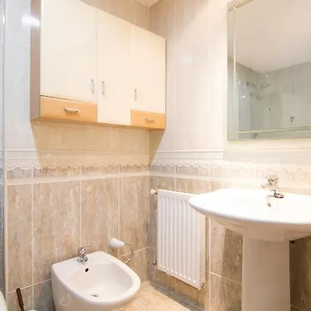 Apartman Piso Con Piscina A 300m De Playa Arenal - 0312