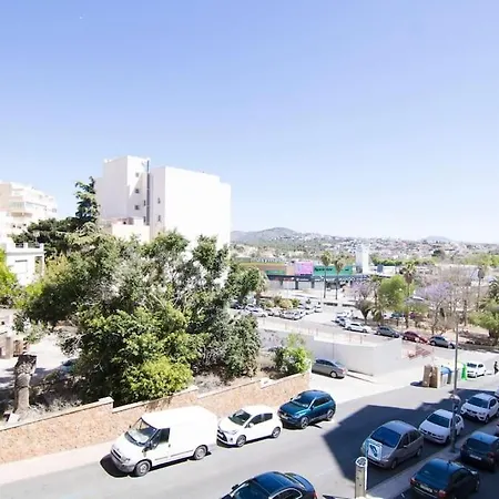 Piso Con Piscina A 300m De Playa Arenal - 0312 *